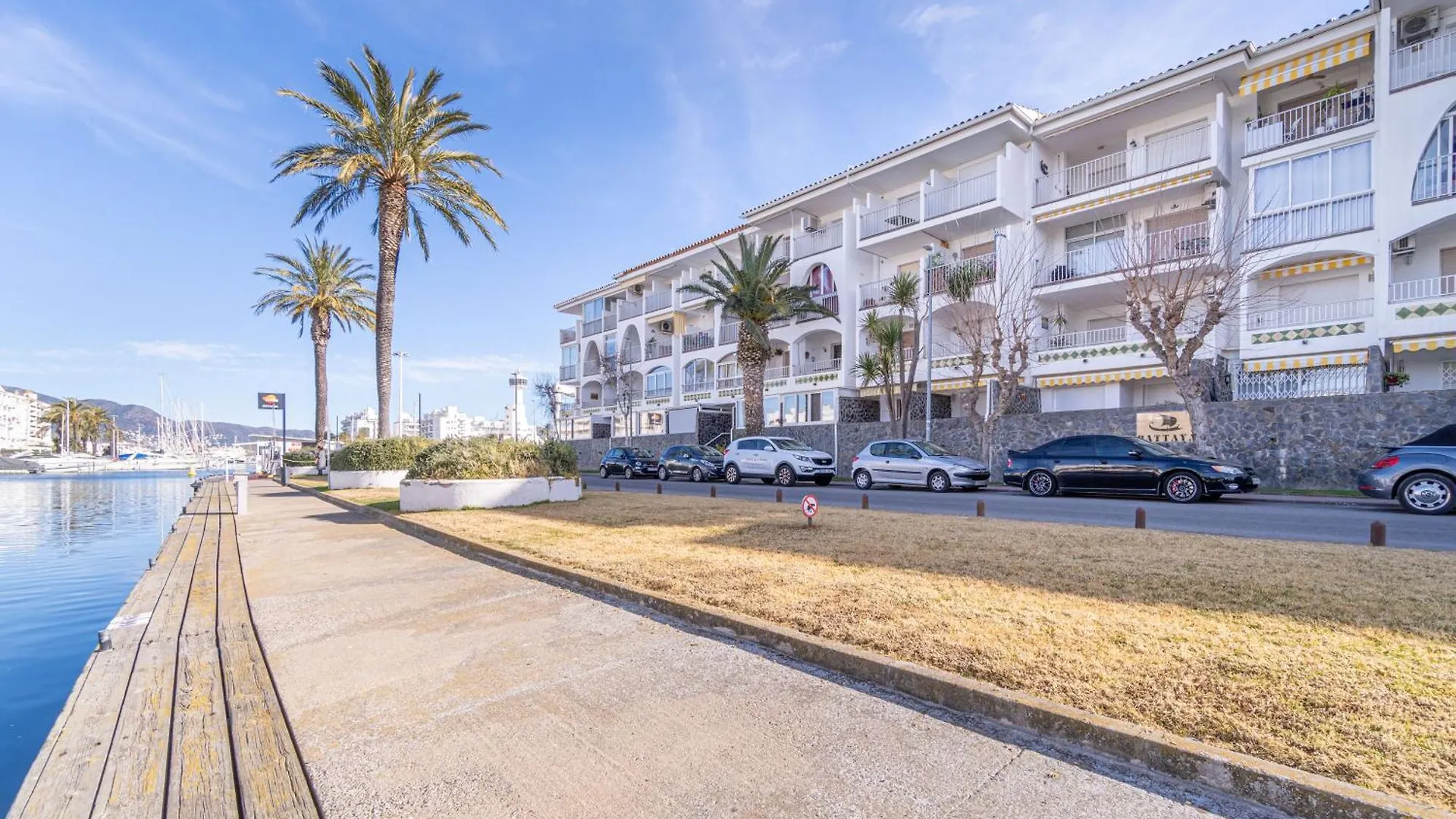 아파트 167-Apartamento En Empuriabrava Con Vistas Al Puerto- Empurialola