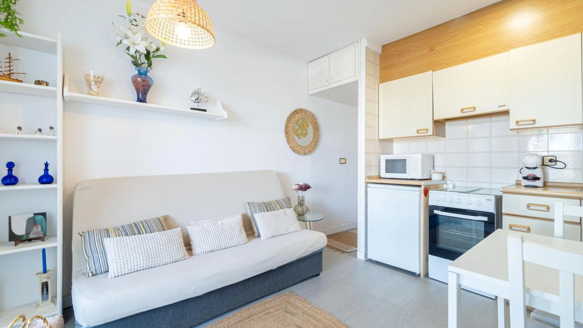 167-Apartamento En Empuriabrava Con Vistas Al Puerto- Empurialola 스페인